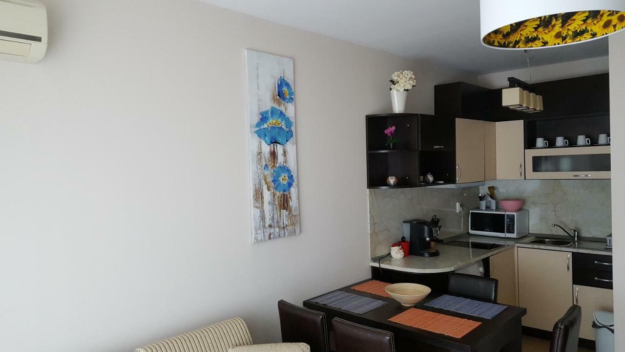 Апартамент Cacao Residence Slântsjev Brjag Eksteriør bilde