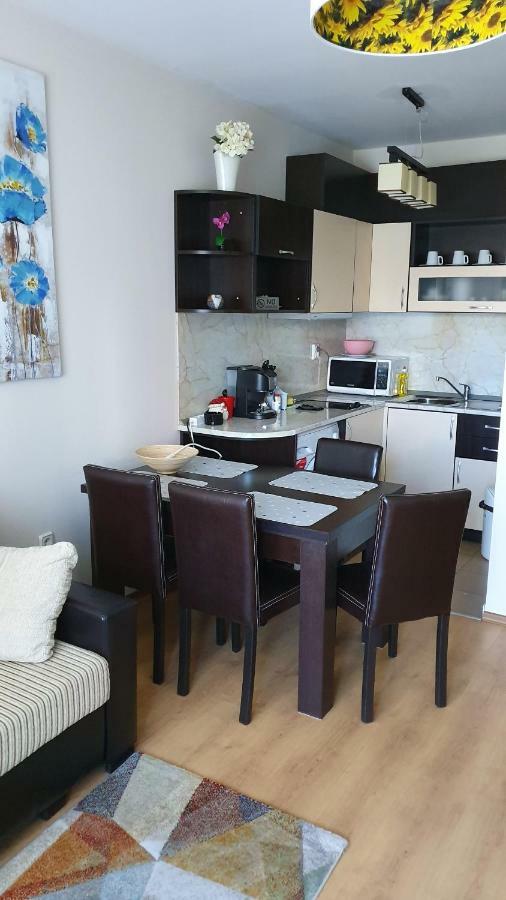 Апартамент Cacao Residence Slântsjev Brjag Eksteriør bilde